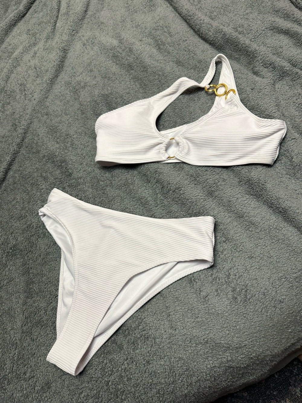 White Ribbed One-Shoulder Bikini Set with Gold Ring Detail